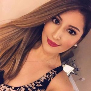 Meet your Posher, Vanessa